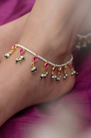Rivka Kundan And Pearl Anklets