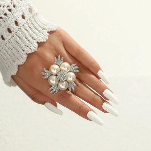 Swarovski Crystal Classy Elegant Pearl Flower ring