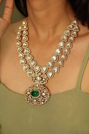 Fine Polki Kundan Set